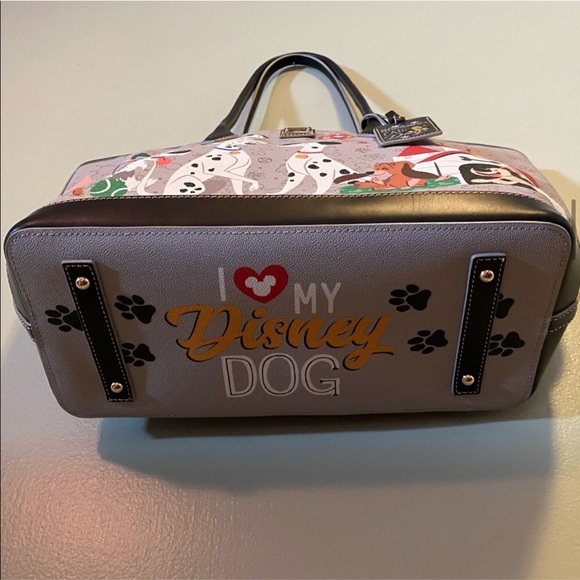 Disney Dooney and Bourke Dog Tote bag NWT - Picture 12 of 12
